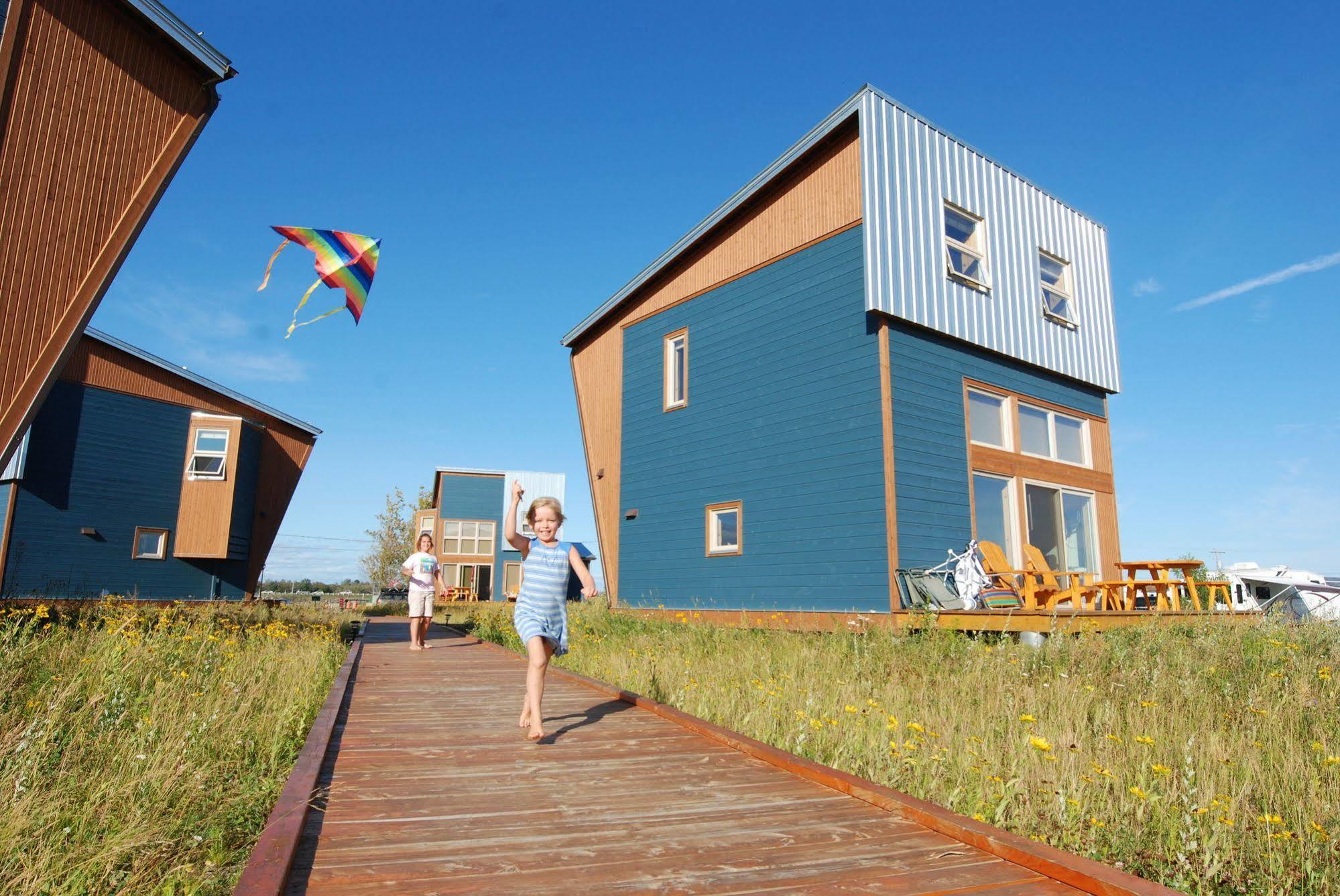 Les Chalets Du Bioparc Bonaventure Luaran gambar
